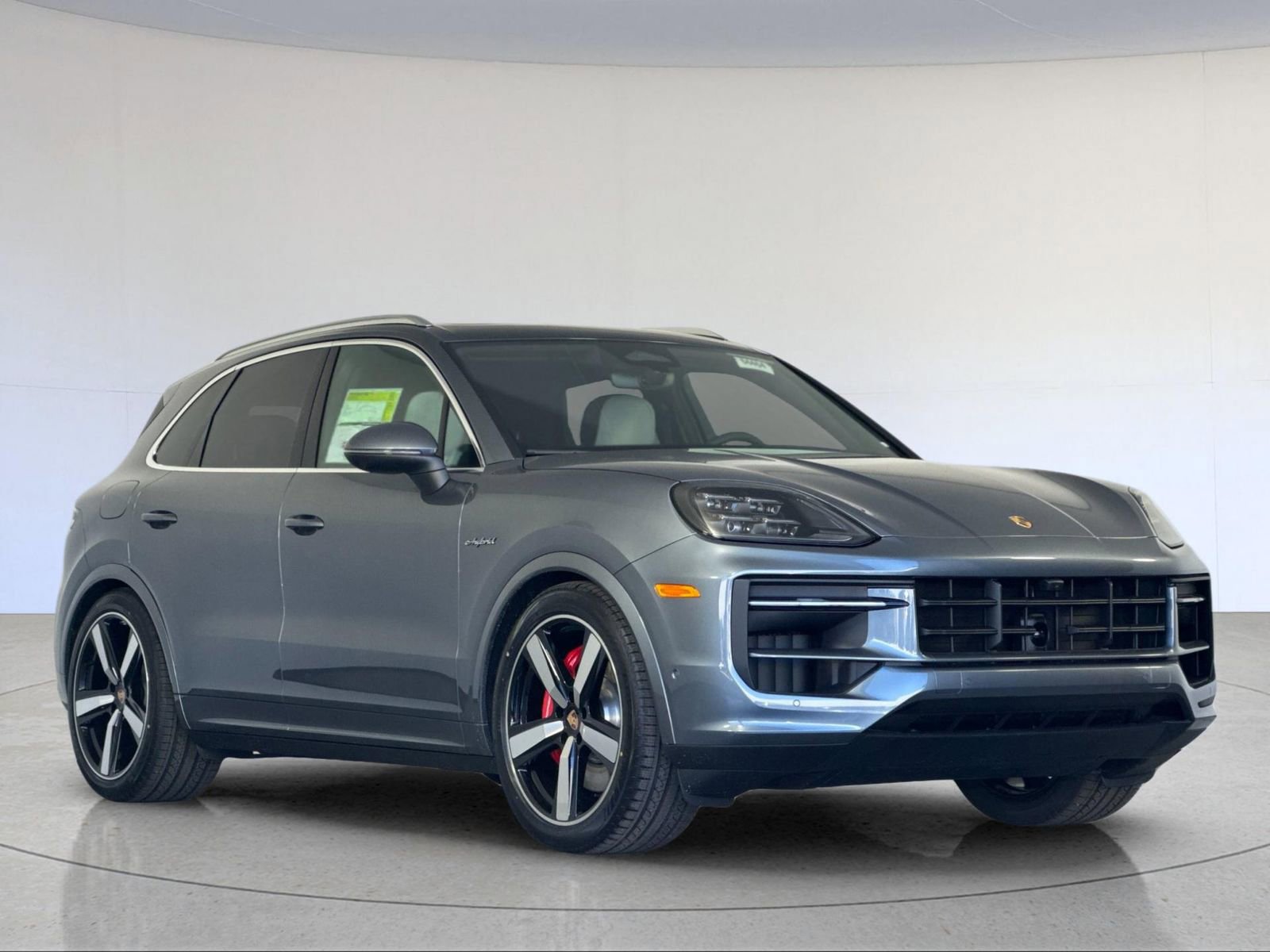 New 2026 Porsche Cayenne S image 10