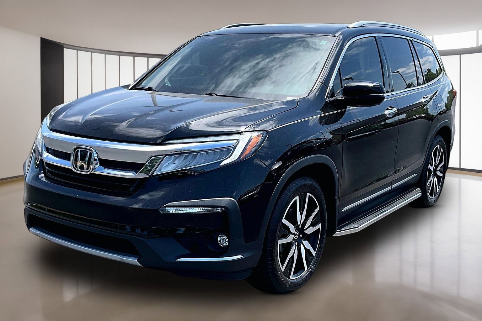 Used 2021 Honda Pilot Elite image 3