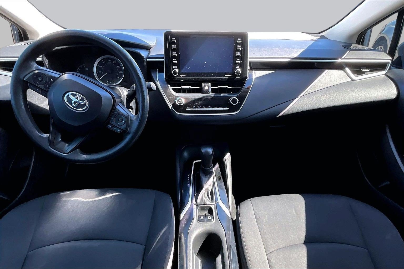 Used 2021 Toyota Corolla LE FWD image 6