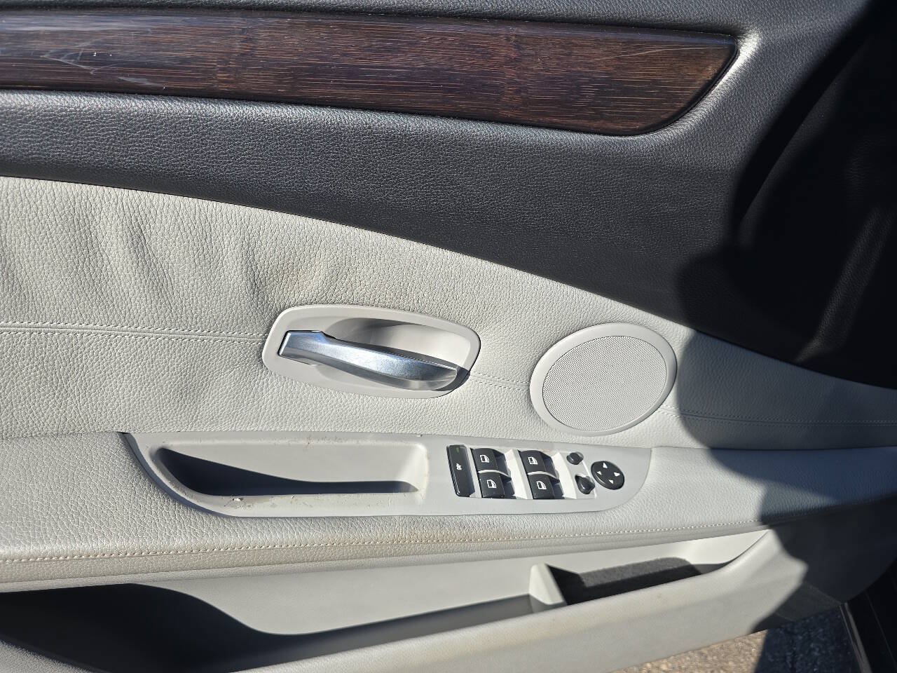 Used 2008 BMW 528xi Sedan AWD/4WD image 5