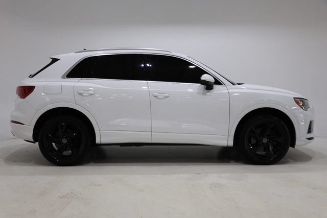 Used 2020 Audi Q3 2.0T Premium AWD/4WD image 9