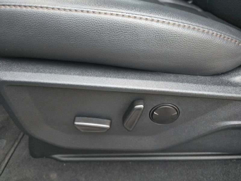 Used 2025 Ford F350 Lariat w/ Lariat Ultimate Package image 10