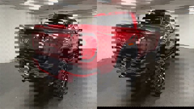 Certified 2024 GMC Canyon AT4X image 8