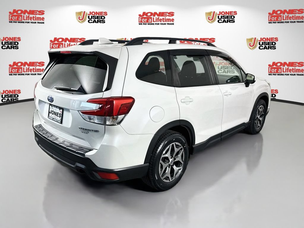 Used 2020 Subaru Forester Premium w/ Popular Package #1 AWD/4WD image 16