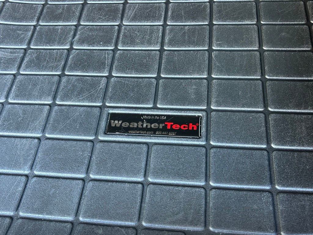 Used 2022 Chevrolet Suburban LT w/ Max Trailering Package image 46