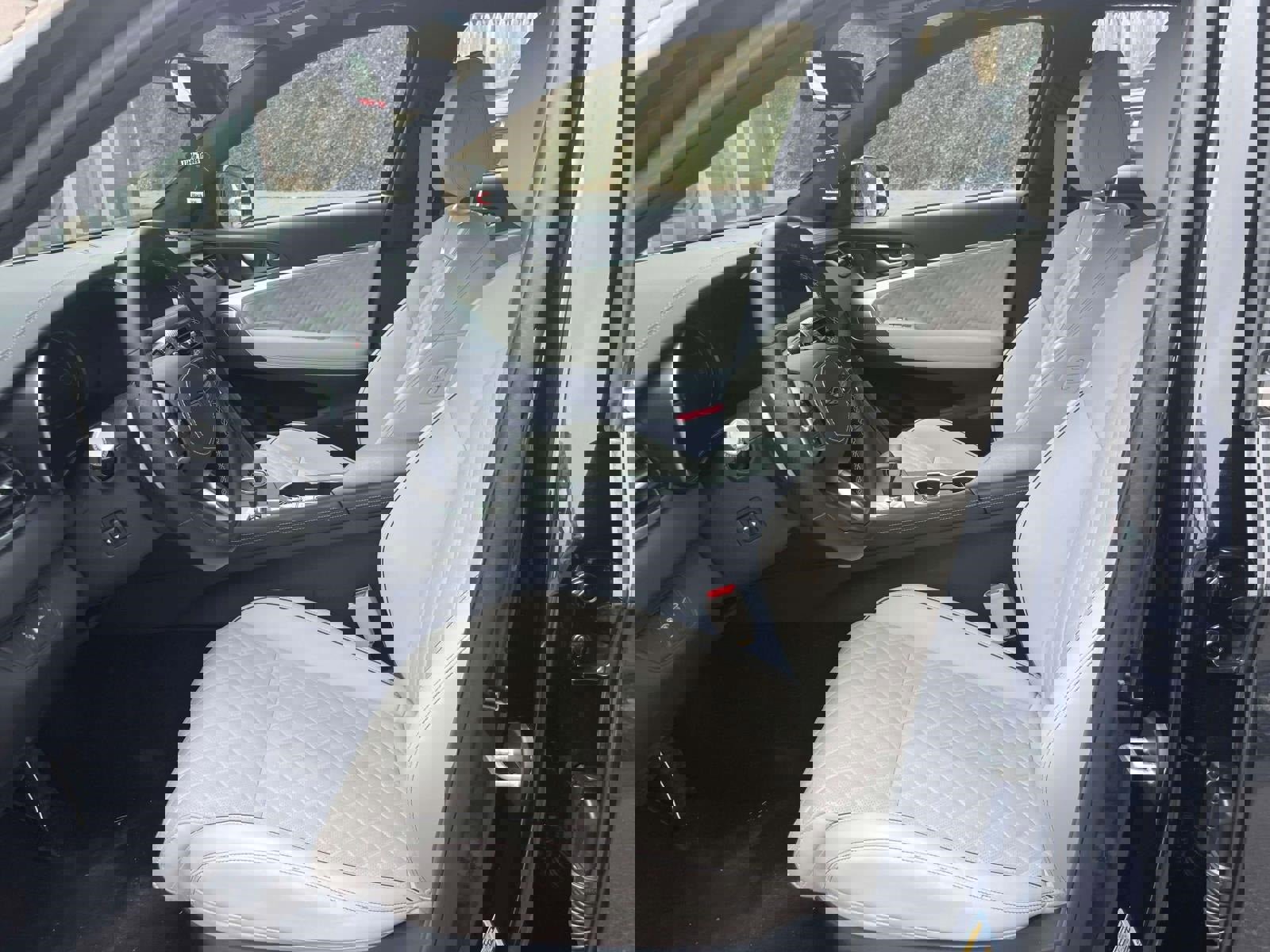 Used 2024 Genesis G70 3.3T Advanced w/ Sport Prestige Package image 16