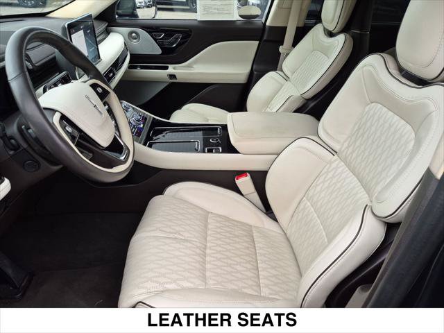 Used 2023 Lincoln Aviator Black Label w/ Class IV Trailer Tow Package AWD/4WD image 21