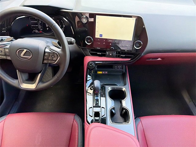 Used 2025 Lexus NX 250 FWD image 19