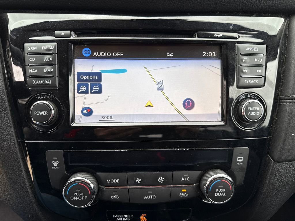 Used 2017 Nissan Rogue SL image 23