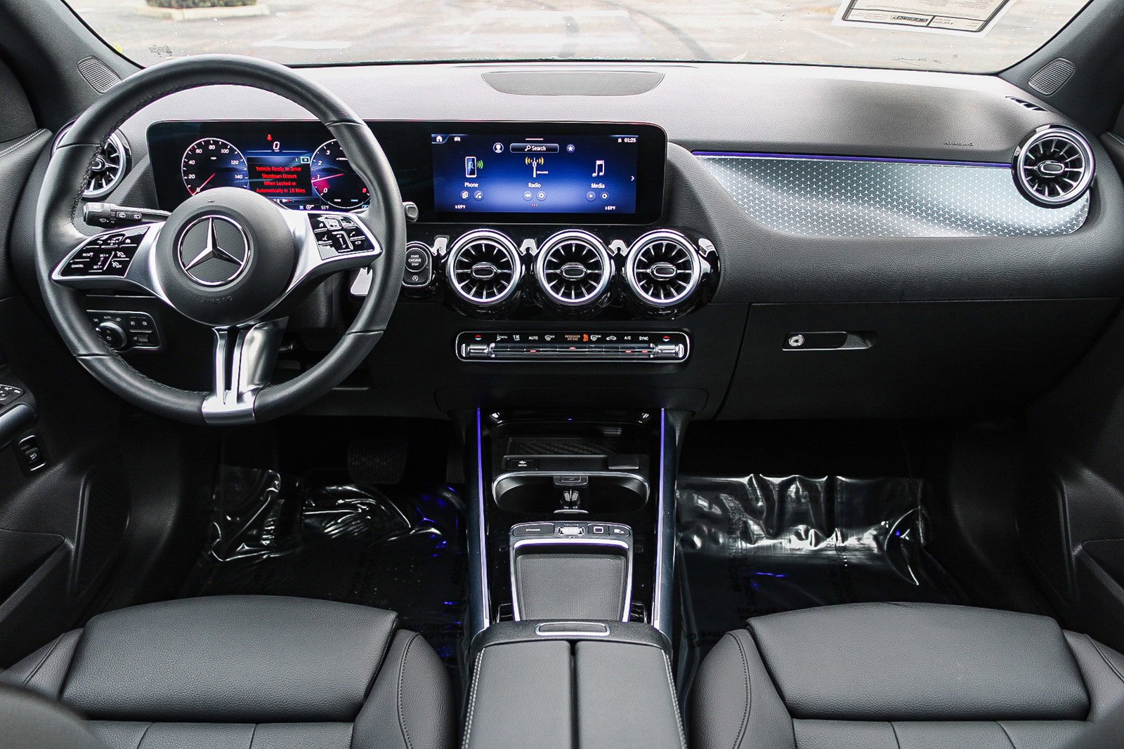 Certified 2025 Mercedes-Benz GLA 250 4MATIC image 11