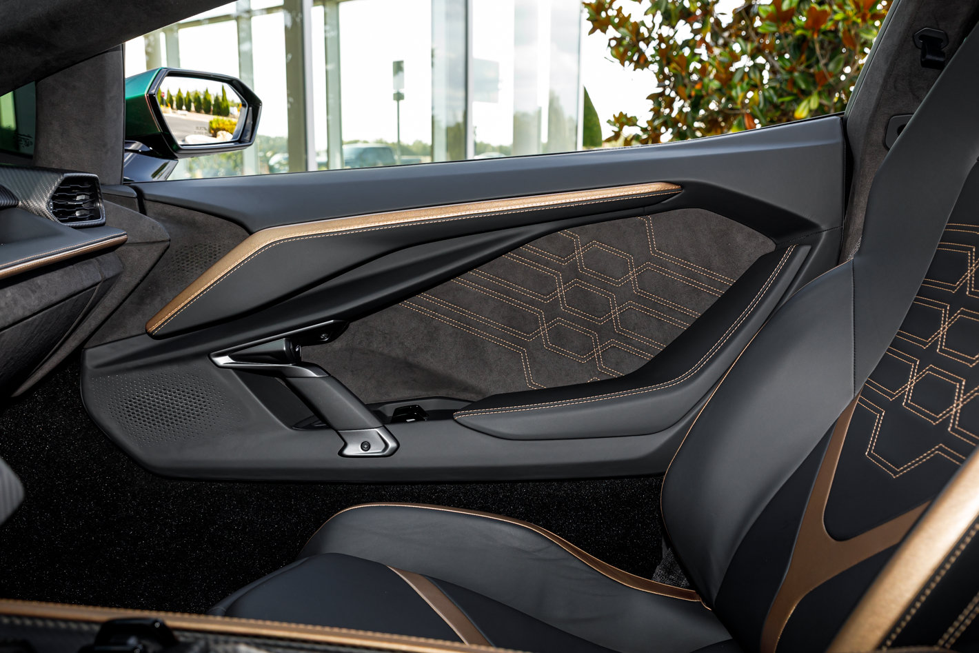 Used 2024 Lamborghini Revuelto AWD/4WD image 55