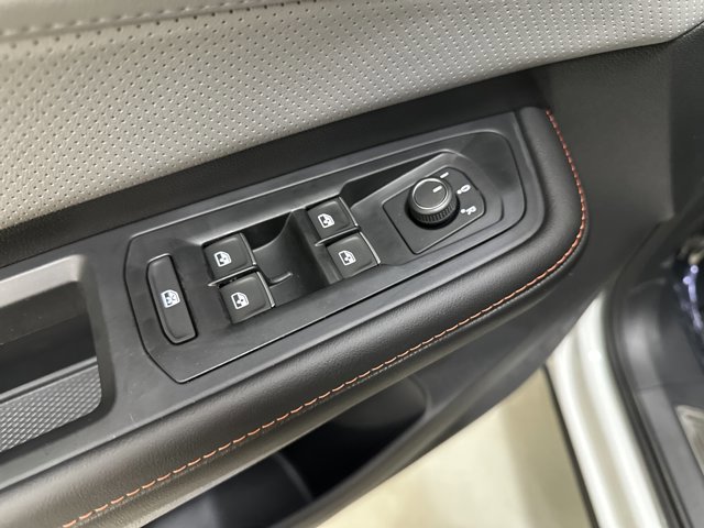 New 2026 Volkswagen Atlas Peak Edition image 19