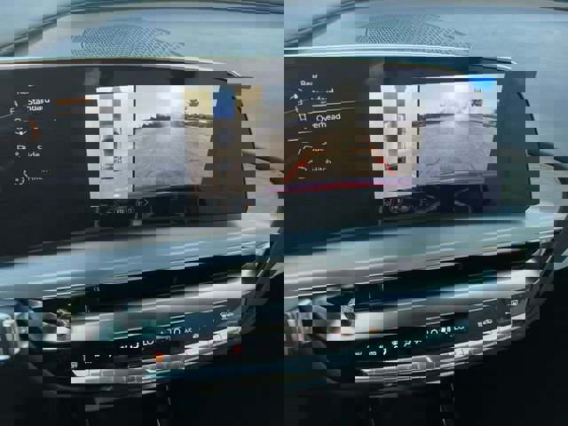 New 2026 Cadillac Lyriq Signature Luxury image 16