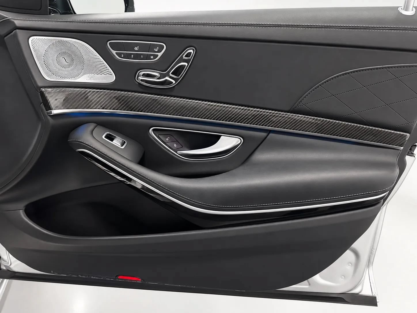Used 2019 Mercedes-Benz S 63 AMG S 4MATIC Sedan image 28