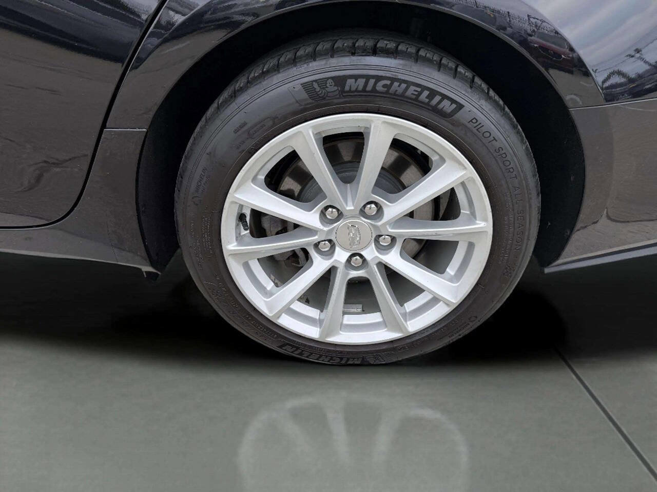 Used 2019 Cadillac CTS AWD Sedan w/ Seating Package image 22