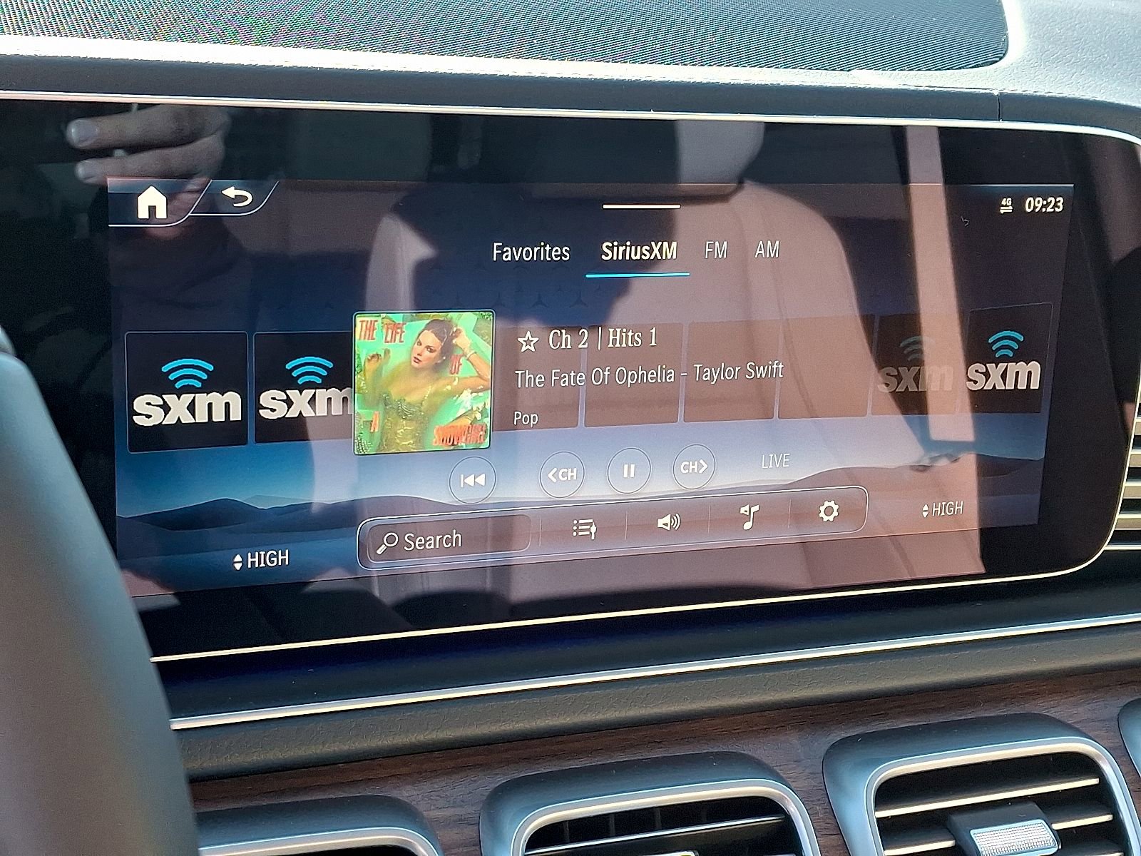 New 2026 Mercedes-Benz GLE 350 4MATIC image 13