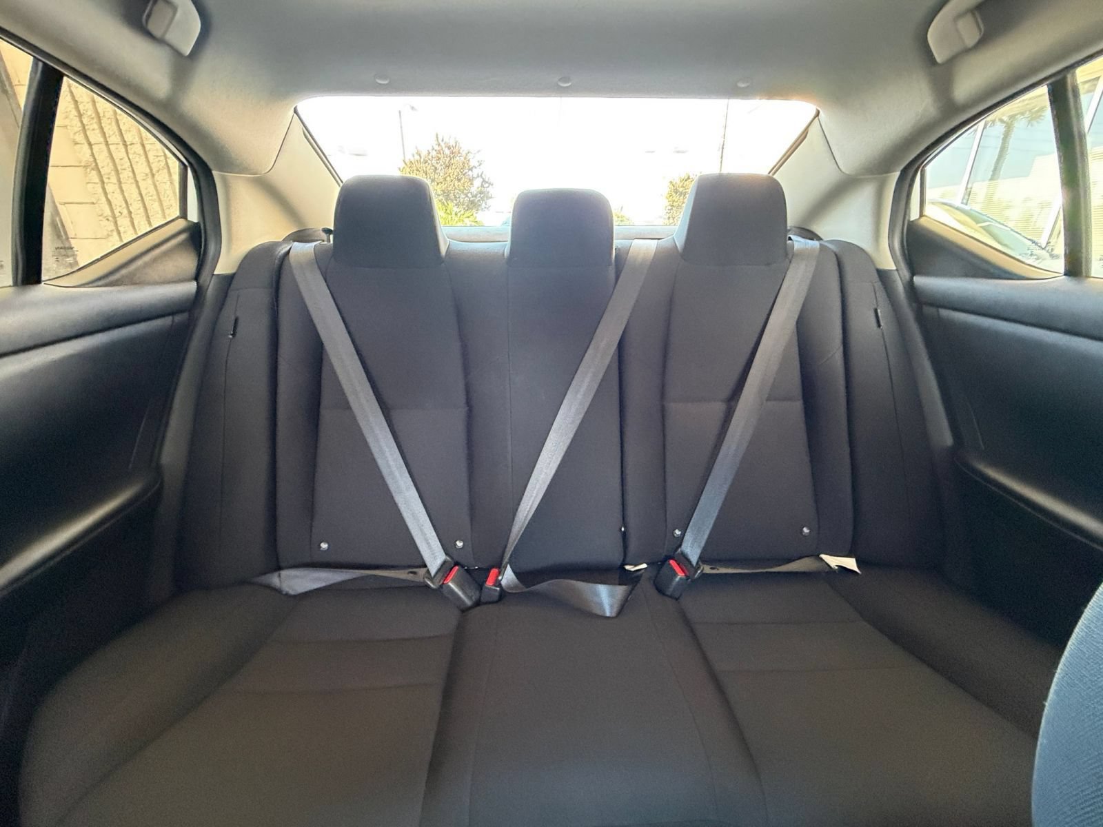 Used 2025 Nissan Sentra S FWD image 35