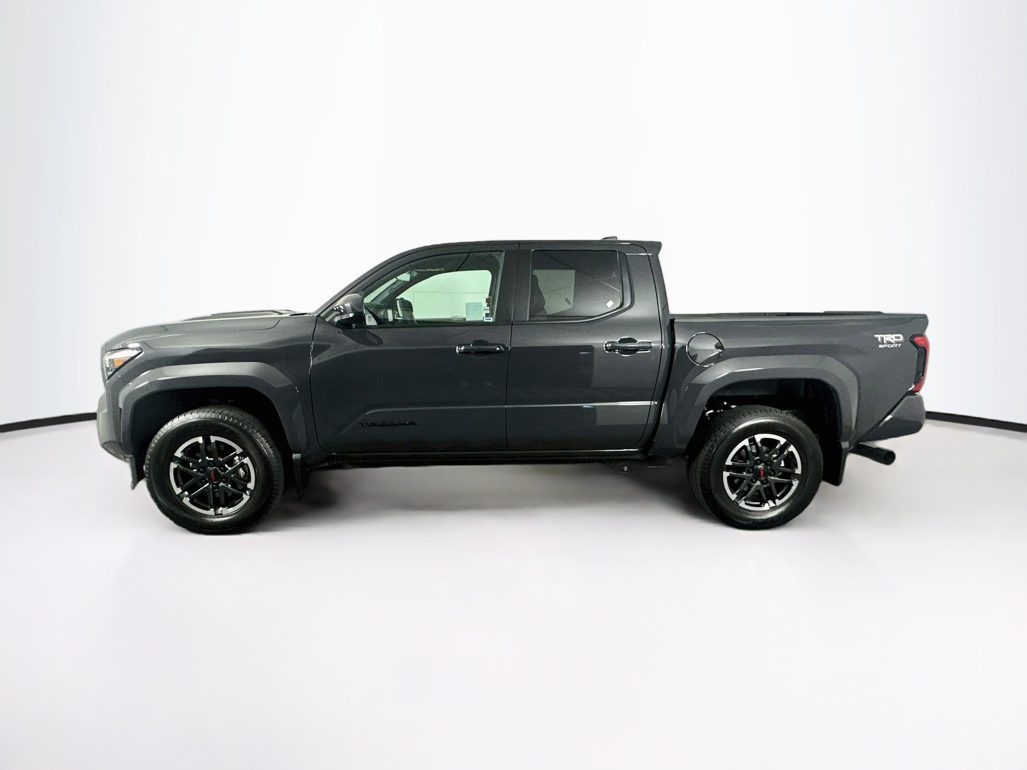 Used 2026 Toyota Tacoma TRD Sport AWD/4WD image 4