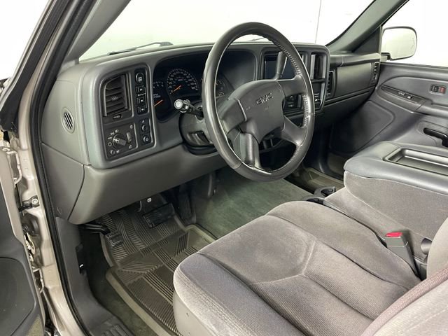Used 2004 GMC Sierra 1500 SLE w/ Light Duty Power Package AWD/4WD image 3