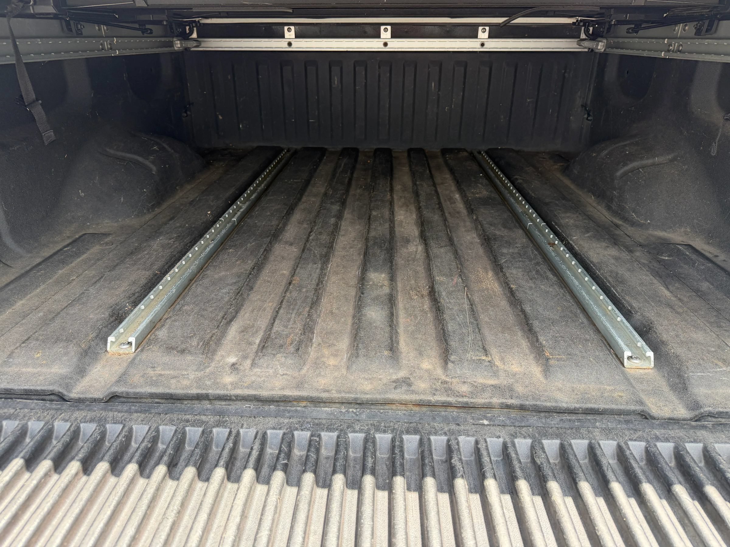 Used 2011 Nissan Titan 4x4 Crew Cab image 5