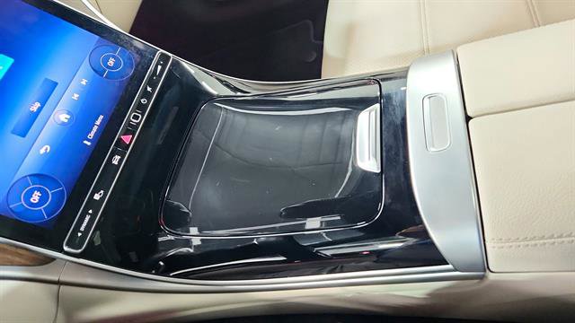 Used 2024 Mercedes-Benz C 300 4MATIC Sedan image 16