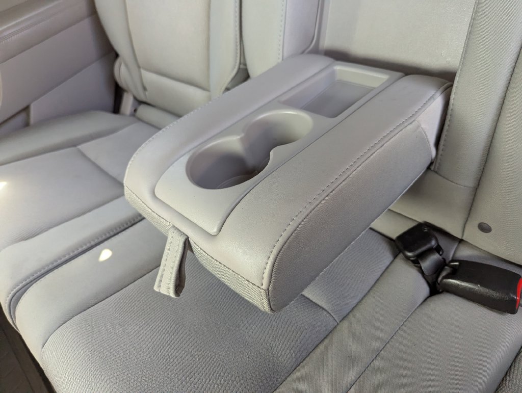 Used 2010 Honda Pilot LX image 39