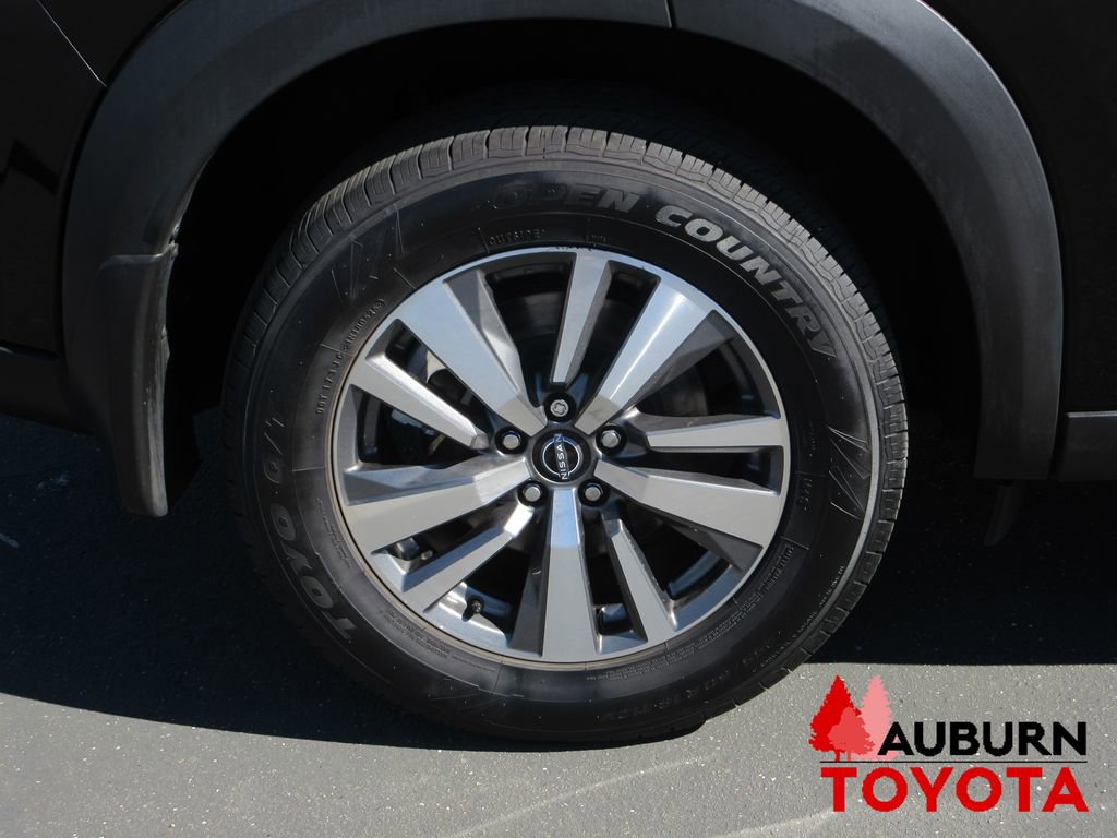 Used 2024 Nissan Pathfinder SL image 3