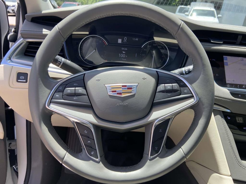 Certified 2023 Cadillac XT5 Premium Luxury FWD image 22