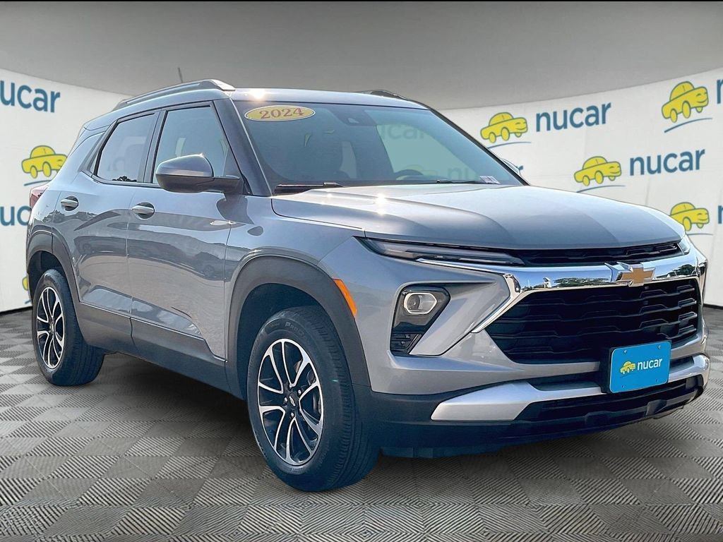 Used 2024 Chevrolet TrailBlazer LT w/ Driver Confidence Package