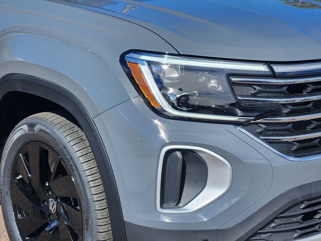 New 2026 Volkswagen Atlas SE image 28