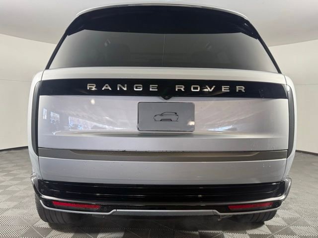 Used 2025 Land Rover Range Rover SE image 8
