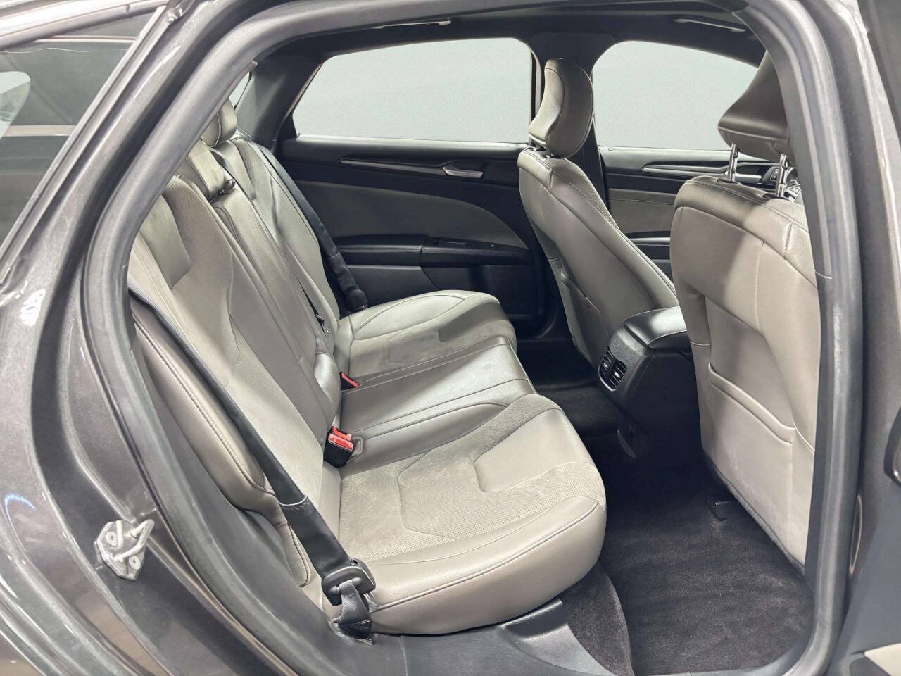 Used 2017 Ford Fusion Sport AWD/4WD image 20