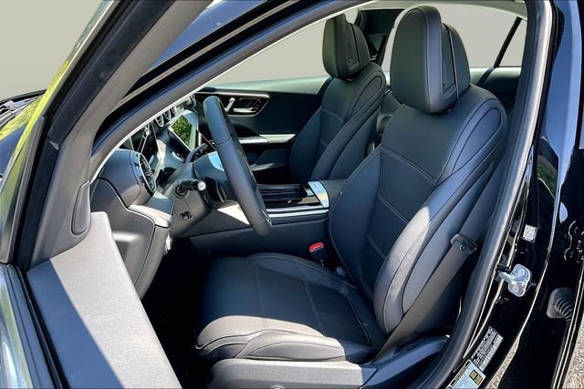 New 2026 Mercedes-Benz C 300 4MATIC Sedan image 10