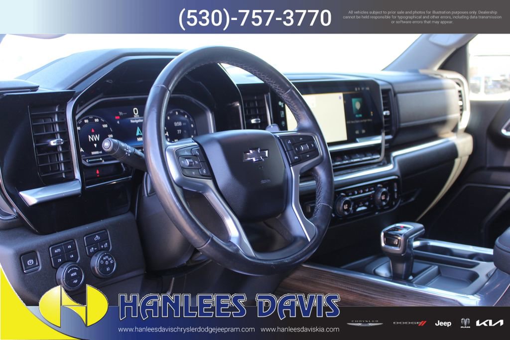 Used 2023 Chevrolet Silverado 1500 RST w/ Z71 Off-Road Package image 11