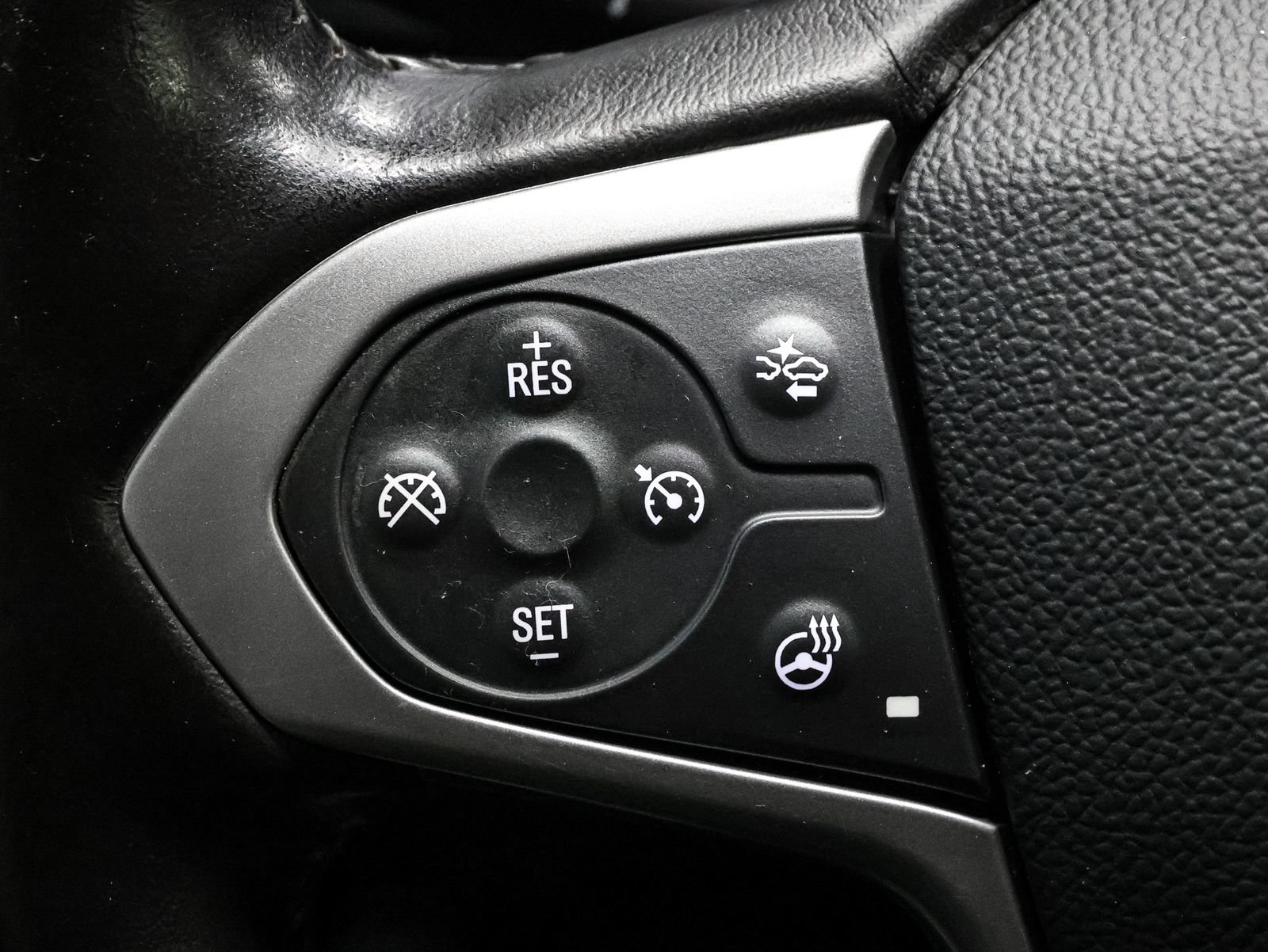 Used 2019 Chevrolet Colorado LT w/ LT Convenience Package AWD/4WD image 33