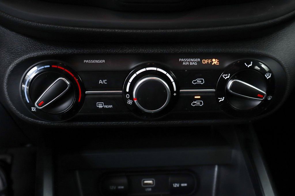 Used 2024 Kia Soul LX w/ Option Group 015 image 30