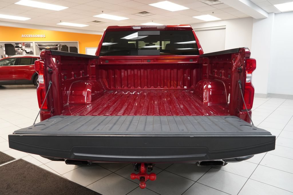 Used 2020 Chevrolet Silverado 1500 LT Trail Boss AWD/4WD image 9