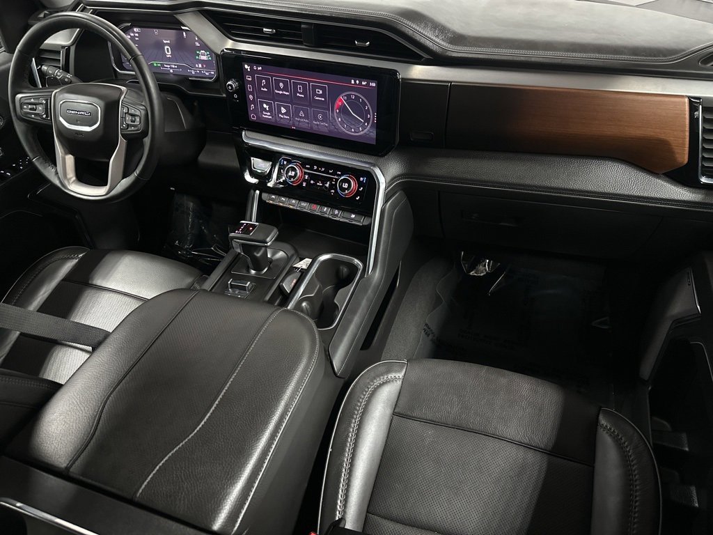 Used 2024 GMC Sierra 1500 Denali w/ Denali Reserve Package image 12
