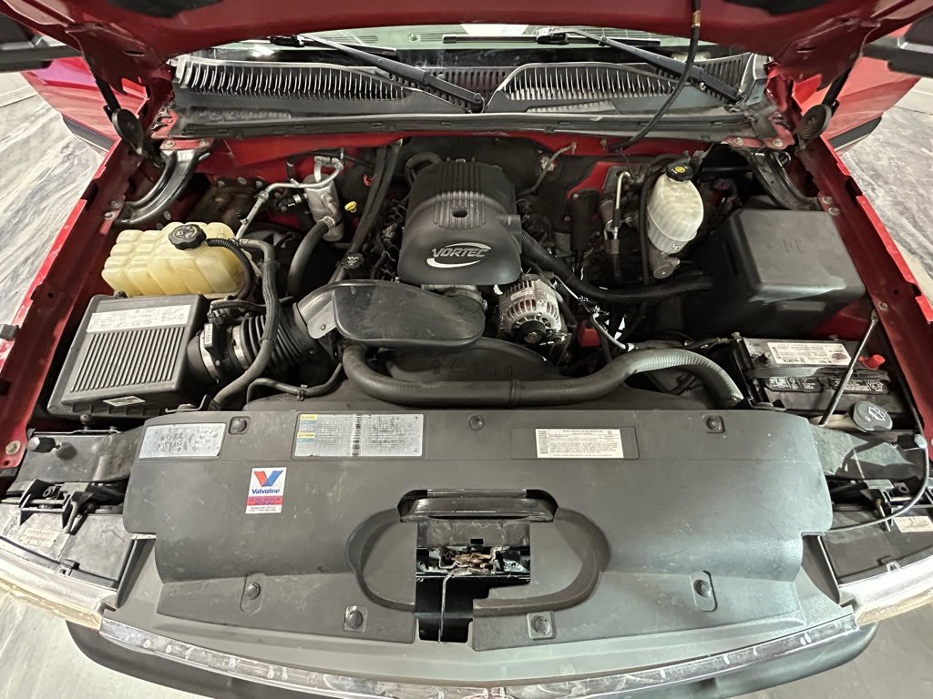 Used 2005 Chevrolet Silverado 2500 LS image 52