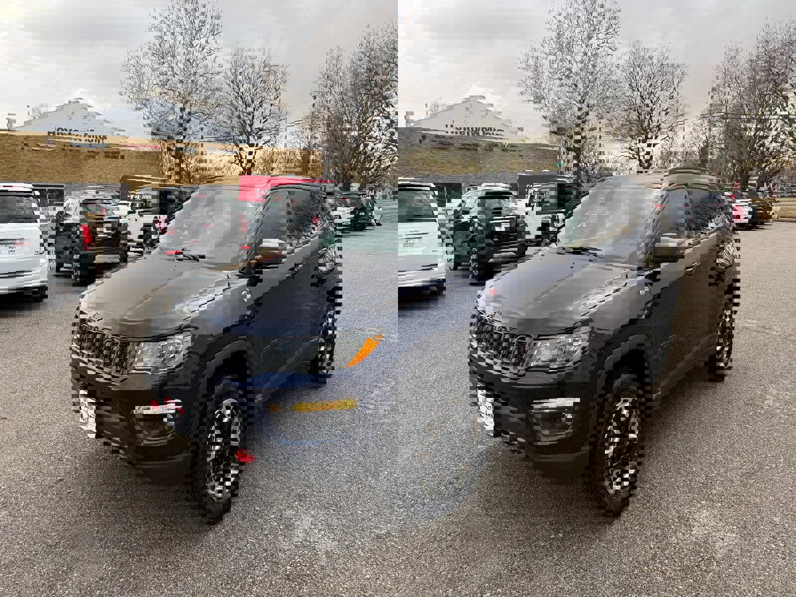 Used 2018 Jeep Compass Trailhawk w/ Cold Weather Group image 1