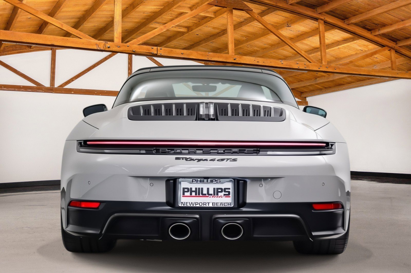 Used 2026 Porsche 911 Targa 4 GTS AWD/4WD image 5