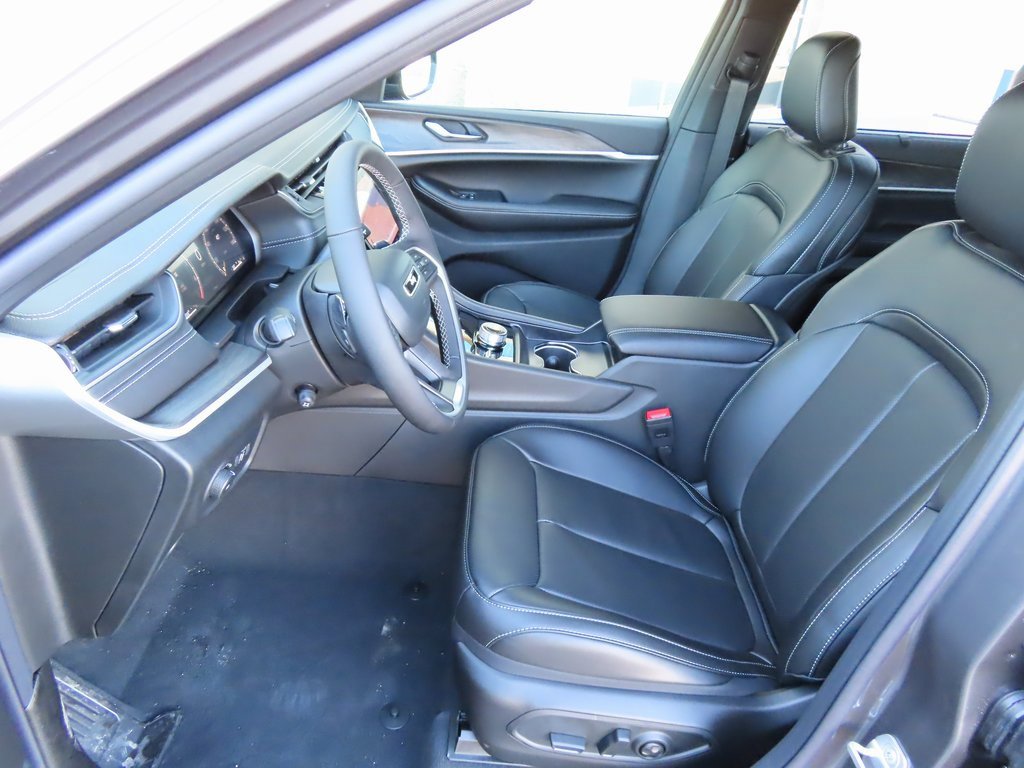 New 2025 Jeep Grand Cherokee L Limited image 20