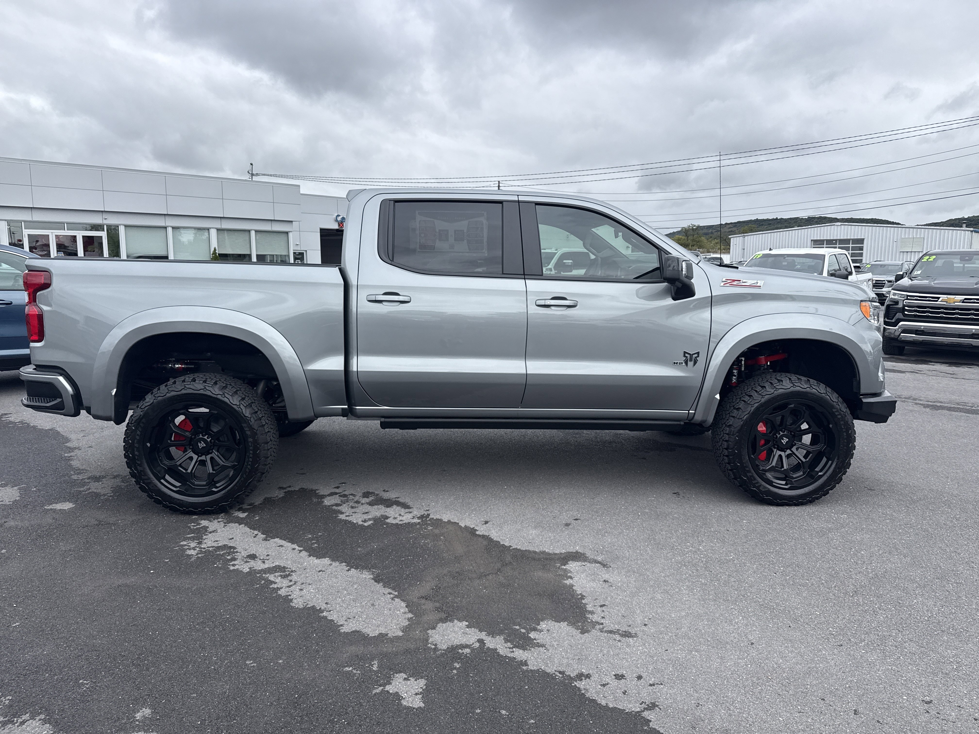 New 2025 Chevrolet Silverado 1500 RST image 2