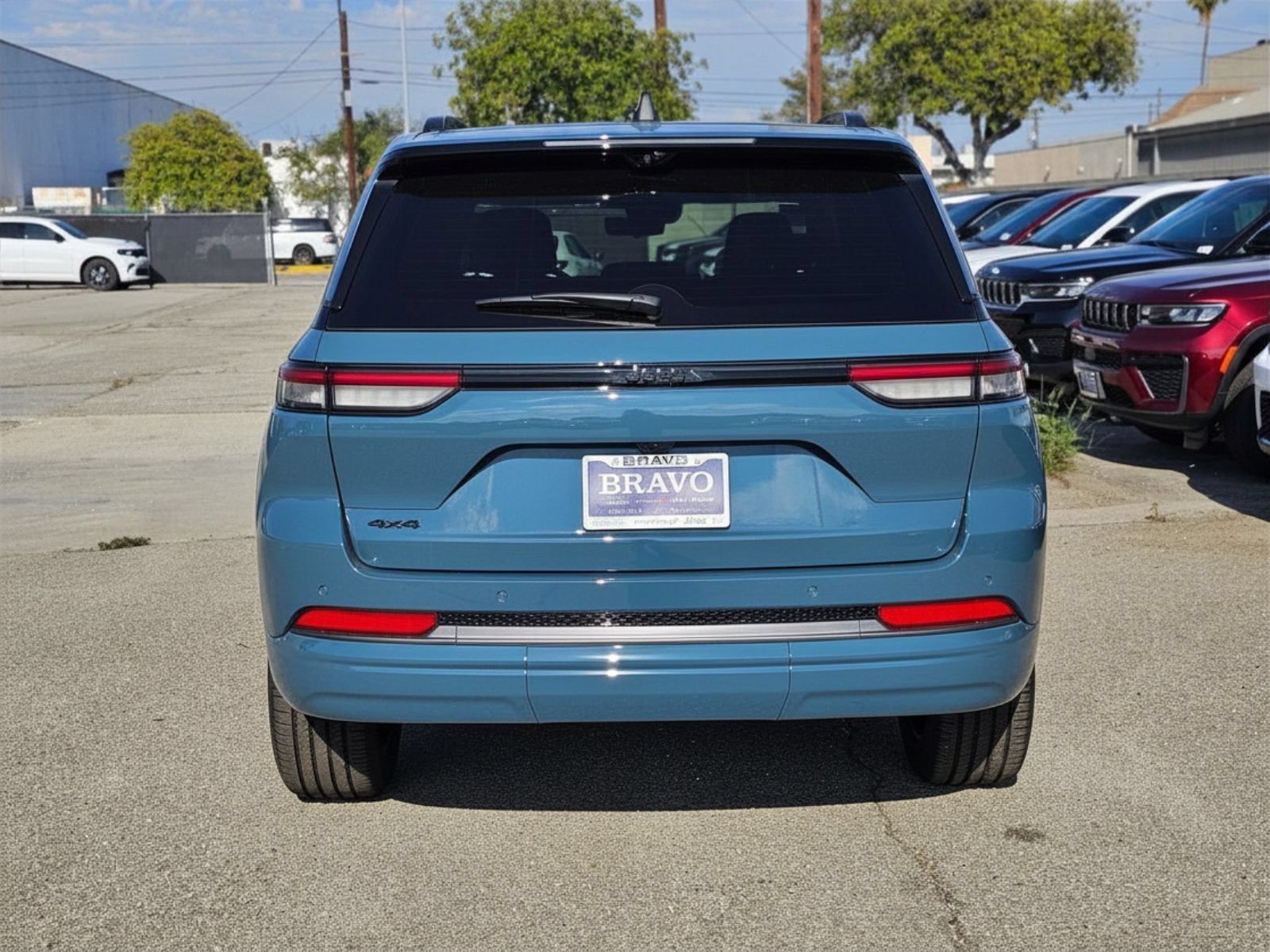 New 2026 Jeep Grand Cherokee Limited AWD/4WD image 6
