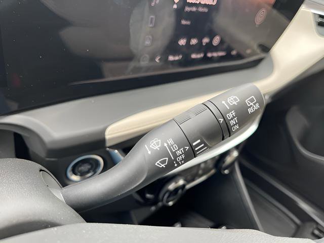 Certified 2024 Buick Encore GX Sport Touring w/ Advanced Technology Package image 18