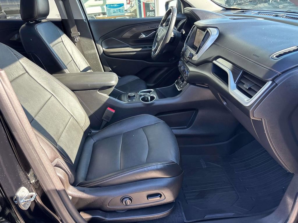 Used 2021 GMC Terrain SLT w/ Infotainment Package II image 17