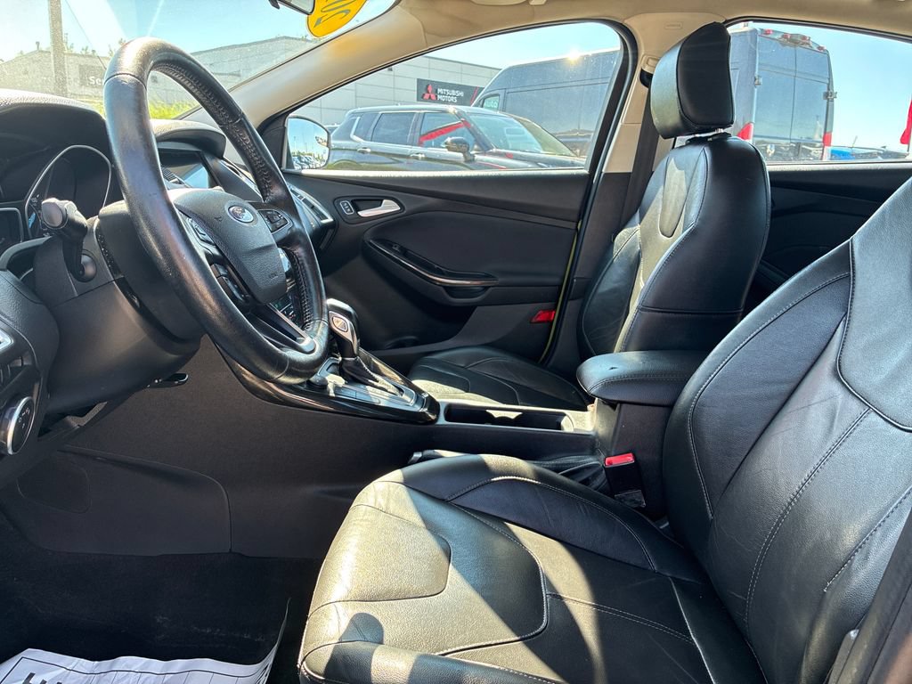 Used 2018 Ford Focus Titanium FWD image 10