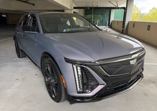 Certified 2024 Cadillac Lyriq Sport w/ LPO, Floor Liner Package AWD/4WD image 2