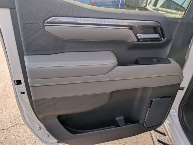 New 2026 Chevrolet Silverado 1500 ZR2 image 11