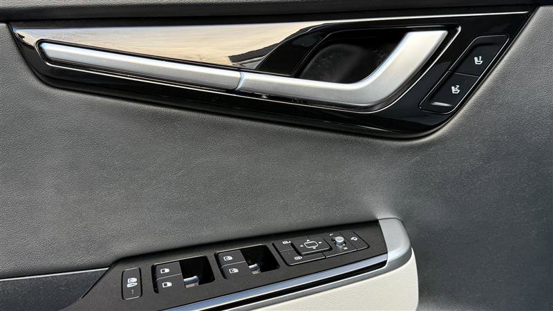 Used 2023 Kia EV6 GT-Line w/ GT-Line White Seat Package image 11